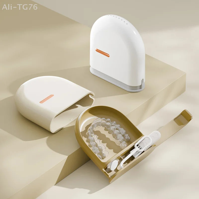 Portable Retainer Case & Denture Storage Box | Teeth Aligner