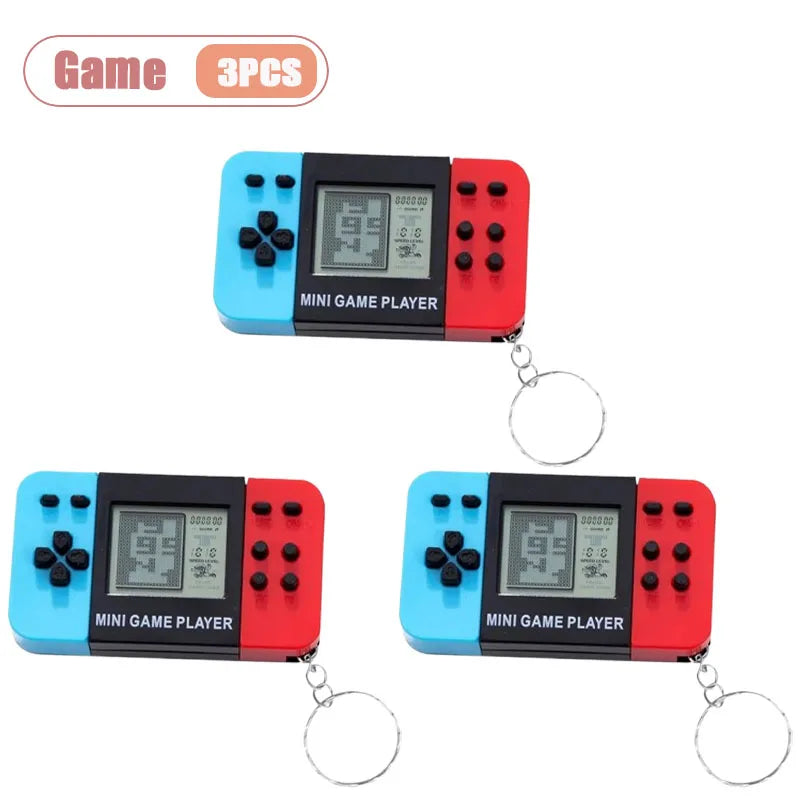 Mini Retro Handheld Game Console Keychain | Classic Pocket Toy