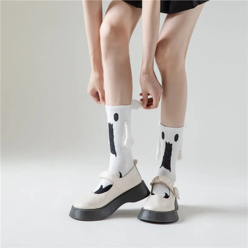 Halloween socks: Ghost Magnetic Hand-holding socks, fashionable, cute and funny bat socks, mid-calf socks Peaceful Pleasures Health and Wellness