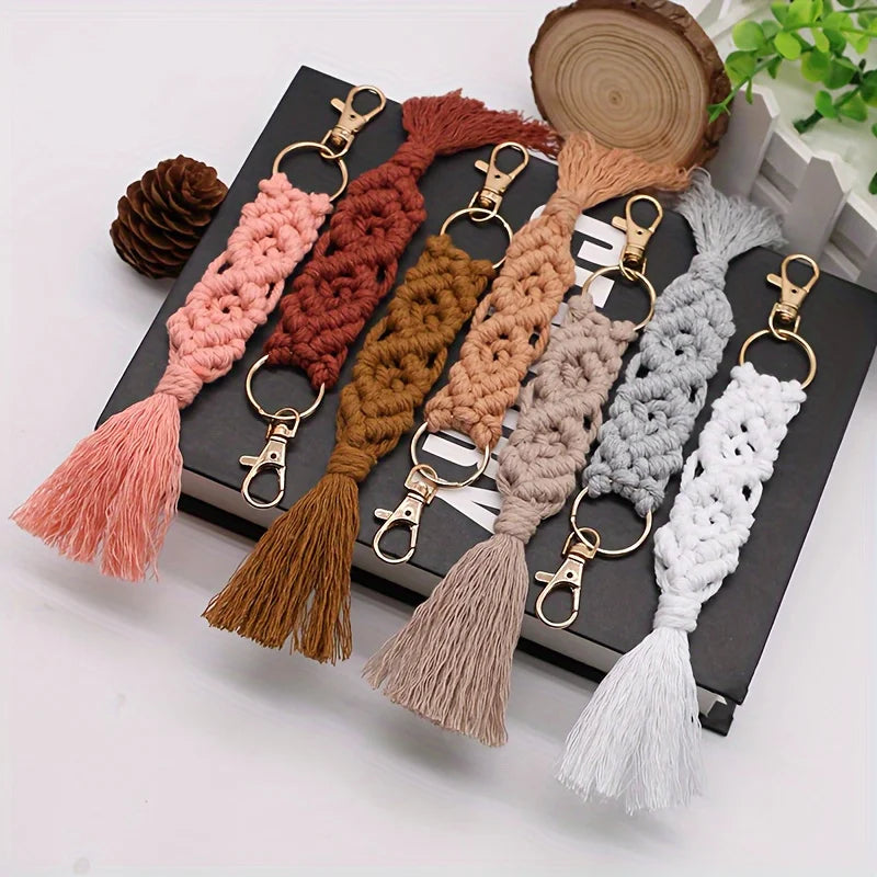 1 Piece, Cotton String Handmade Woven Keychain Pendant Creative Keychain, Backpack Pendant, Bag Ornaments, Birthday Gift, Party Peaceful Pleasures Health and Wellness