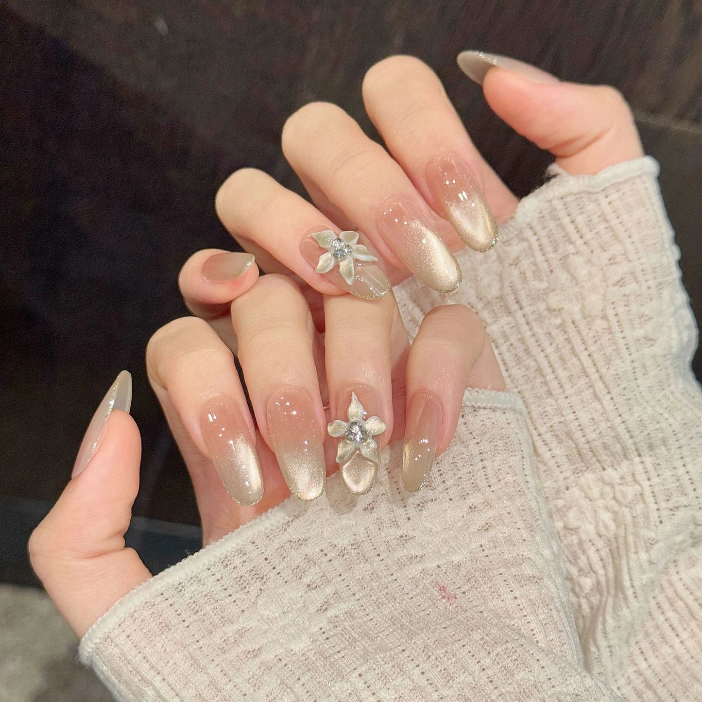 Oval Nude Gradient Press On Nails | Cat Eye Gold Edge 3D Set