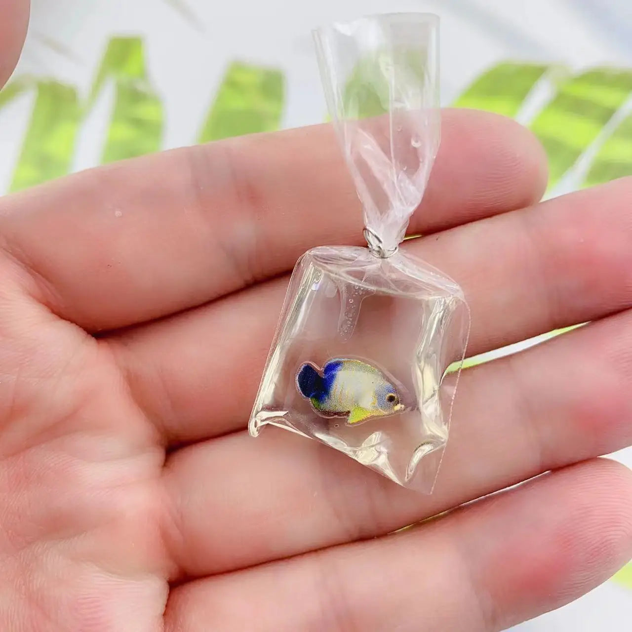 1pcs Coral Fish Bag Resin Charms Ocean Transparent Small Fish in Water Bag Jewelry Pendant Jewelry Handmade DIY Material Decor Peaceful Pleasures Health and Wellness 13