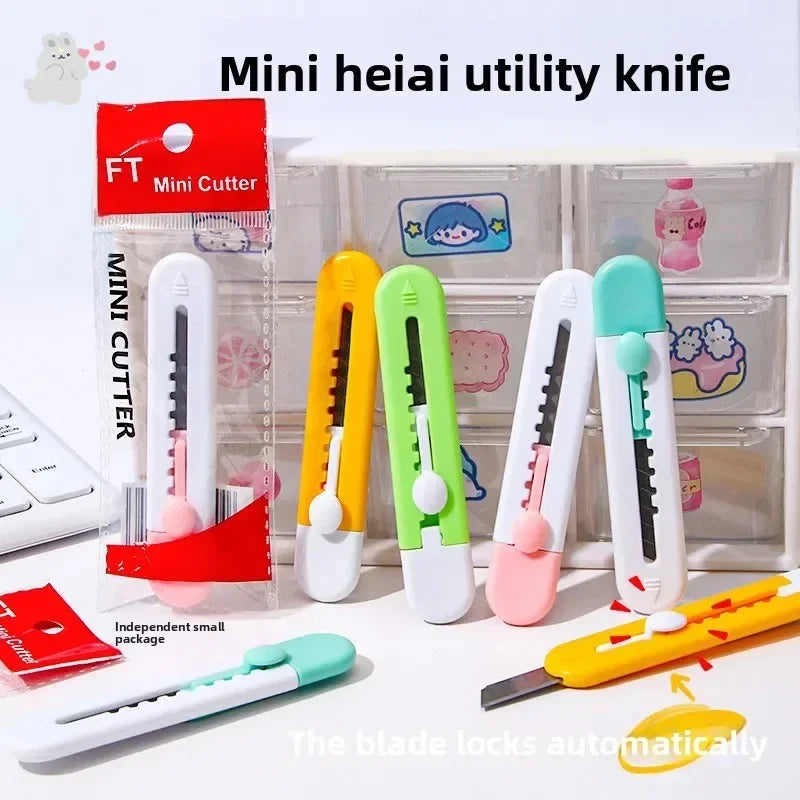 Mini Cartoon Utility Knife | Portable Cutter for Crafts & Unboxing