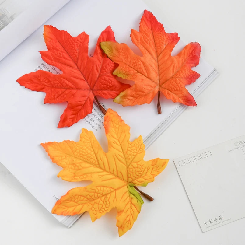 Artificial Silk Maple Leaves 10/20pcs – Autumn Wedding & Home Decor