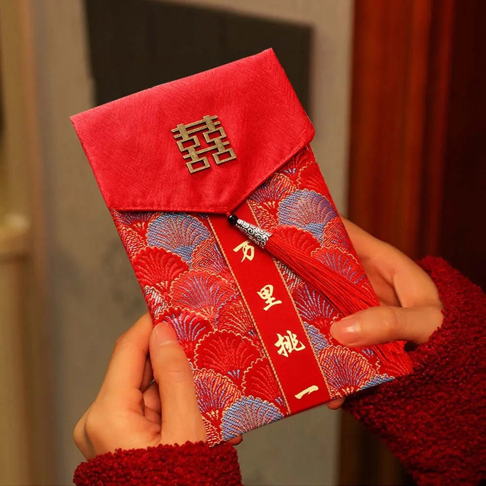 2025 Lunar New Year Brocade Red Envelope HongBao with Tassel