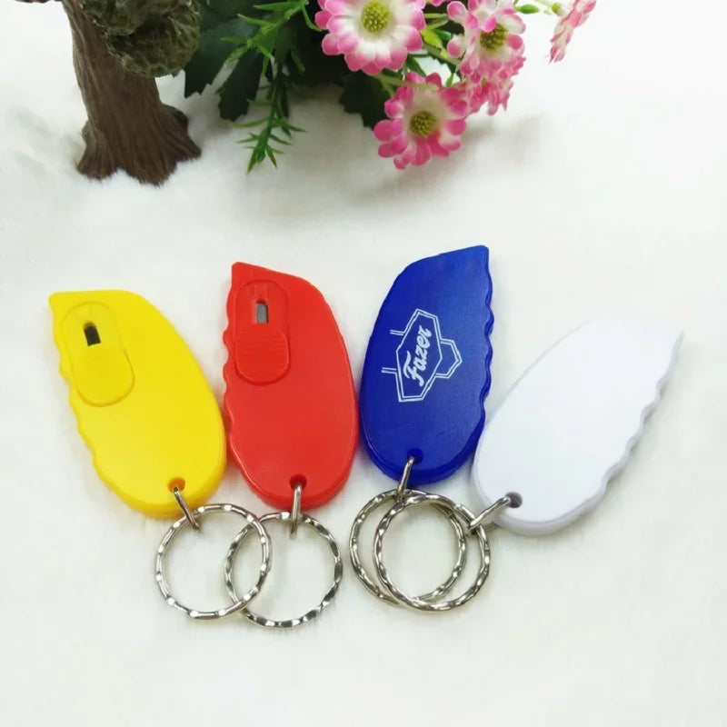 Mini Keychain Utility Knife – Portable Art Cutter & Box Opener