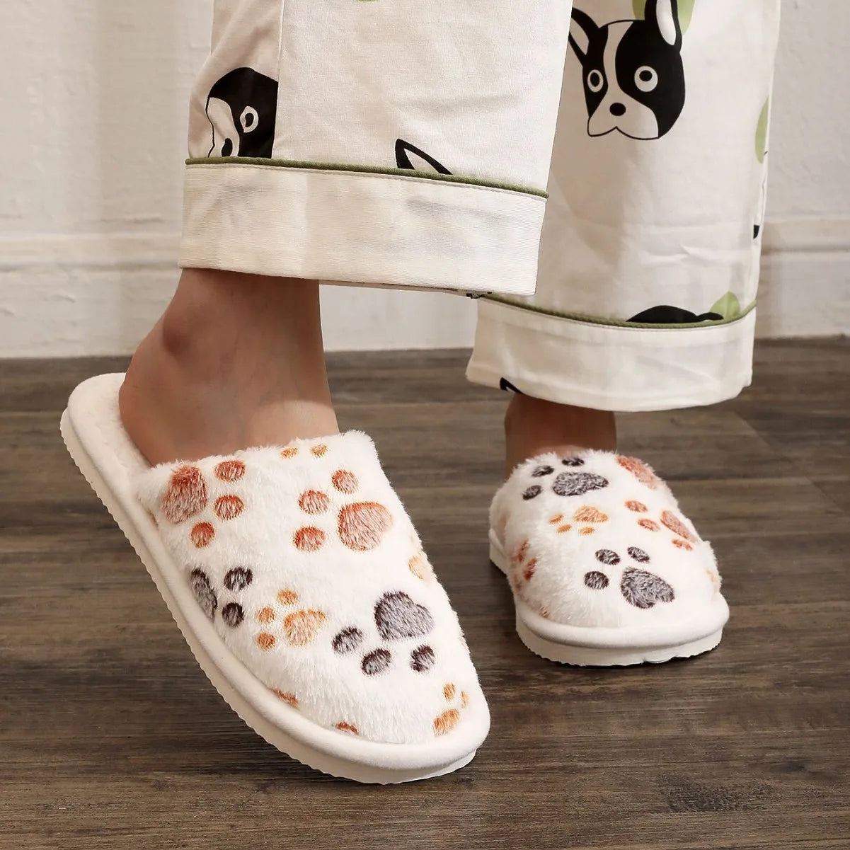 Women's Winter Fluffy Plush Slippers – Warm Non-Slip Slides