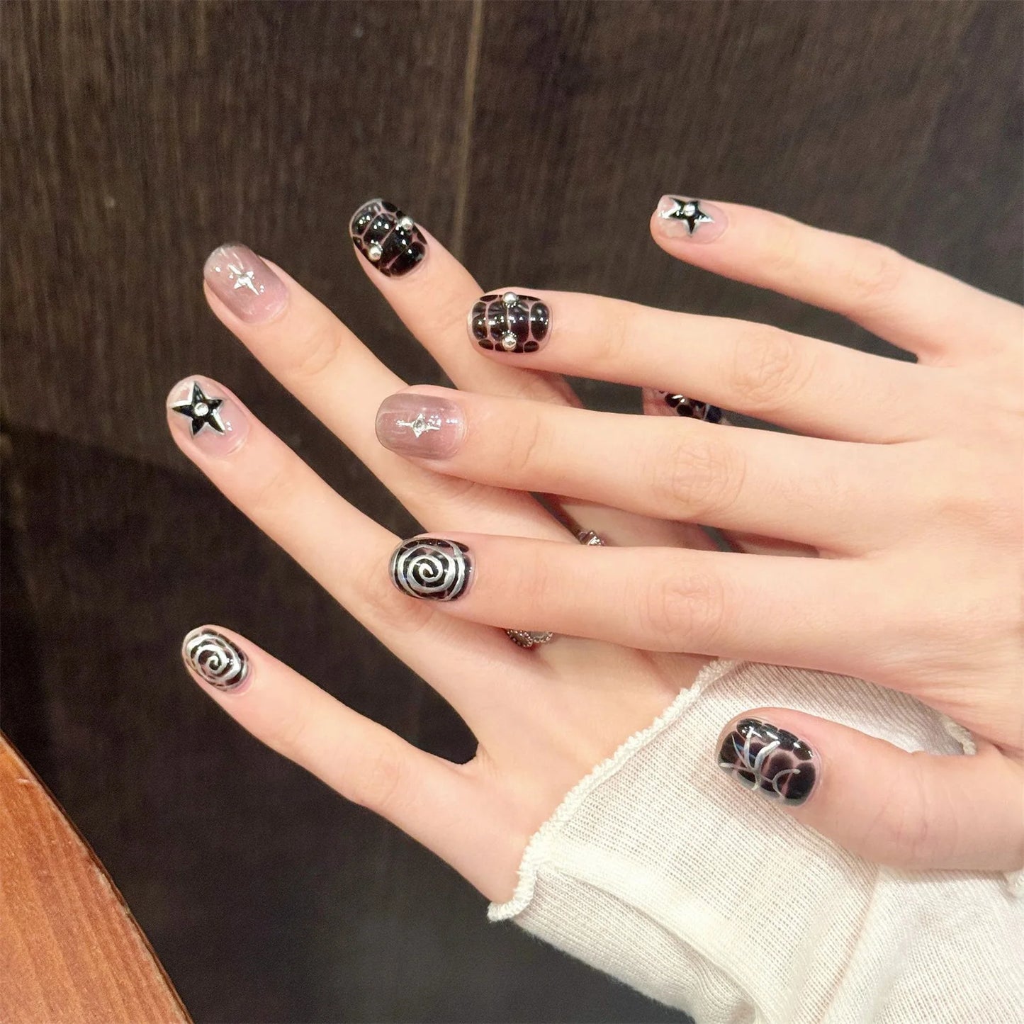 10pcs Short Handmade Sweet Punk Style Press on Nails Hand-Painted Embossed Stars Fake Nails Decor Wearable Ins False Nails Tips Peaceful Pleasures Health and Wellness