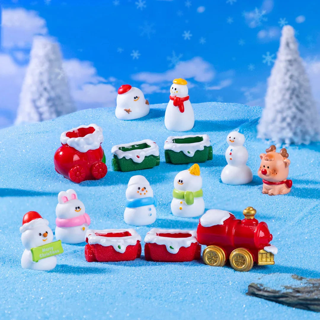 Mini Christmas Resin Ornament – Santa, Snowman & Holiday Décor