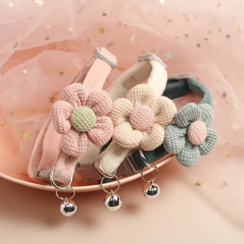 Cute Flower Bowtie Cat & Small Dog Bell Collar – Adjustable