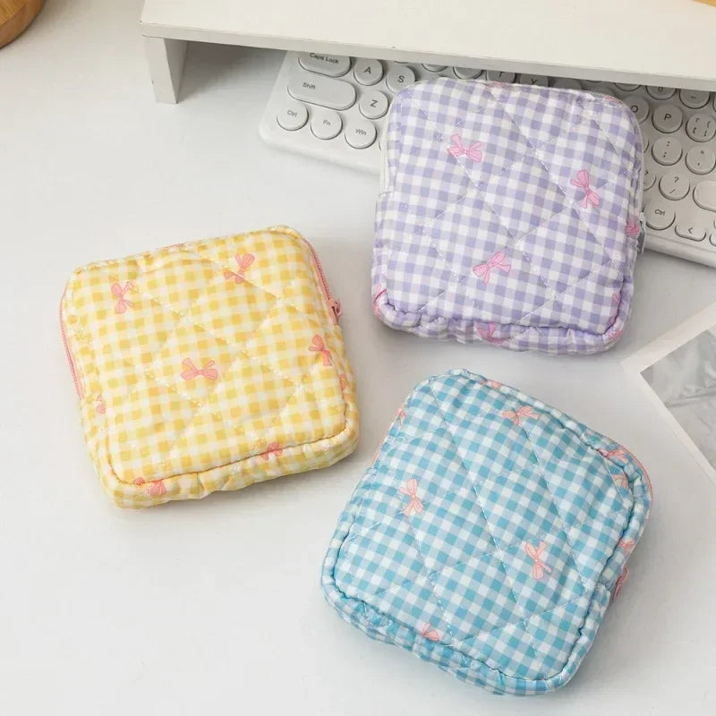 Heart Print Tampon & Sanitary Napkin Pouch | Feminine Organizer