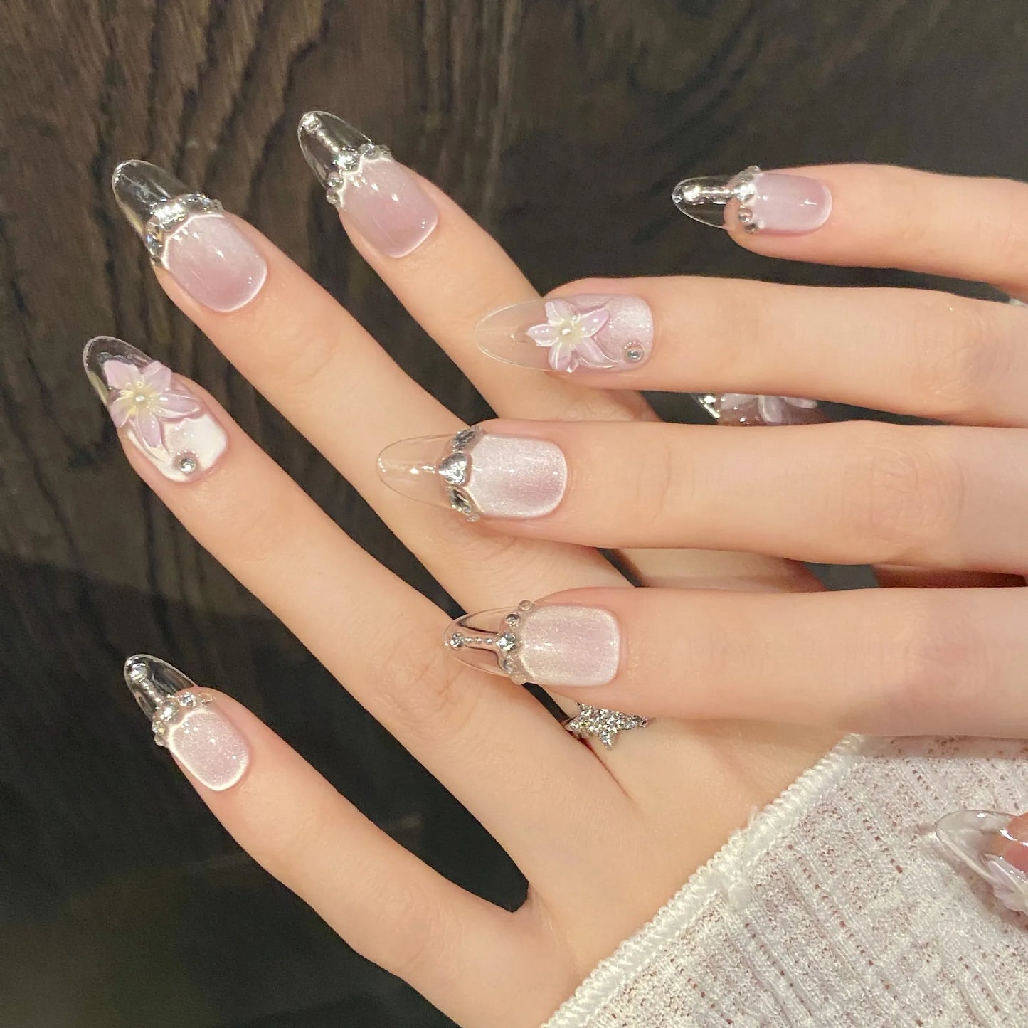 Almond Press-On Nails | Flower & Cat Eye Design – 10pcs
