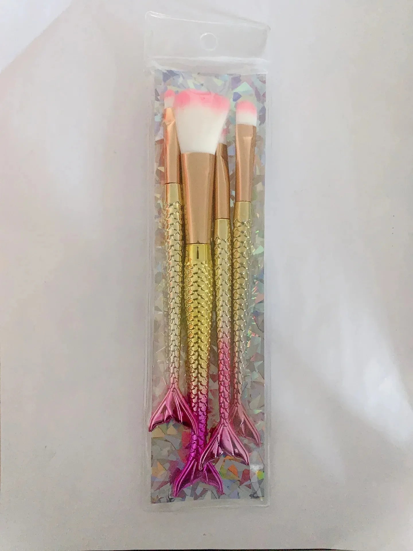 4-Piece Mermaid Makeup Brush Set – Soft Fiber Beauty Kit