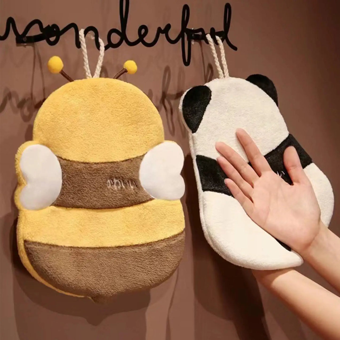 Cute Cartoon Hand Towels – Soft Absorbent Coral Fleece Panda & Bee