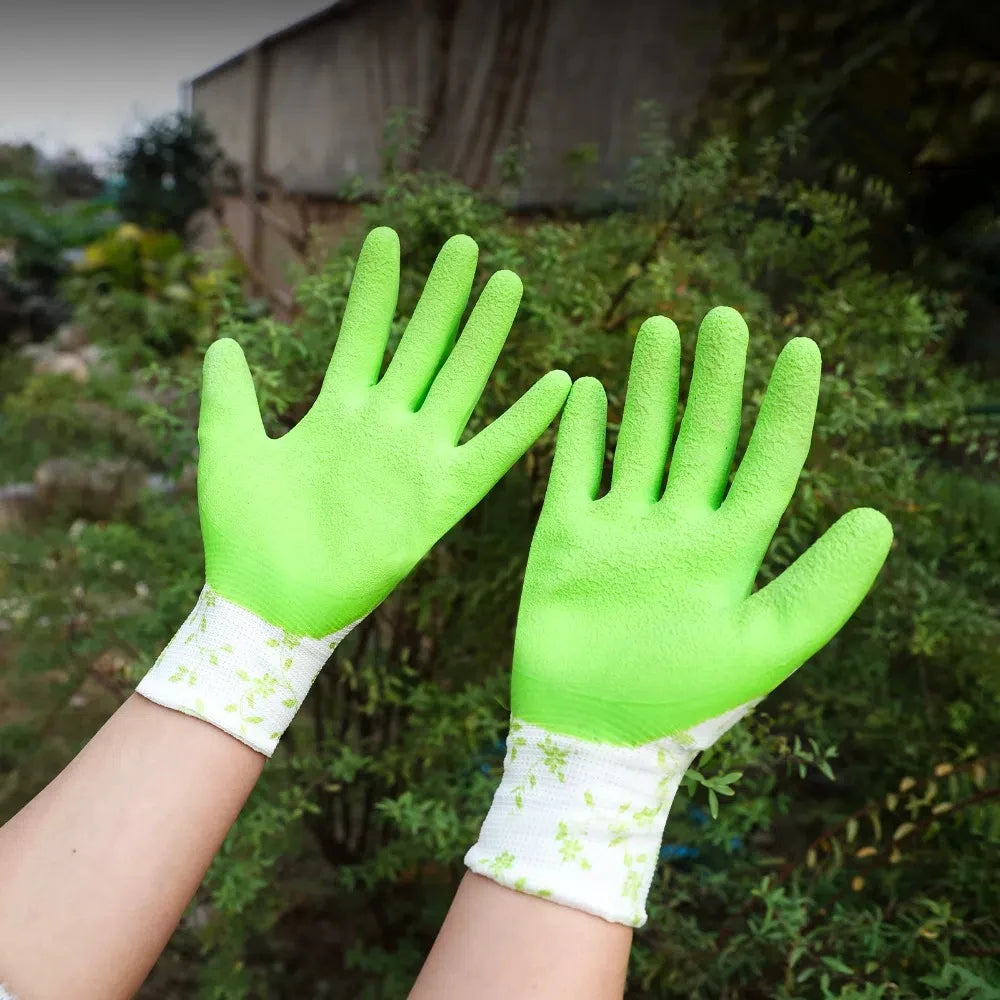 3Pairs Durable Breathable Gardening Gloves Comfortable Printed Latex Foam Gloves Lightweight Flexible Working Glove Farm Peaceful Pleasures Health and Wellness
