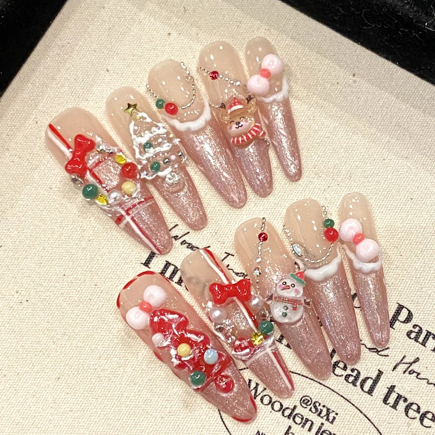 Christmas Press On Nails | Pearl Glitter Almond 3D Fake Nails 10PCS