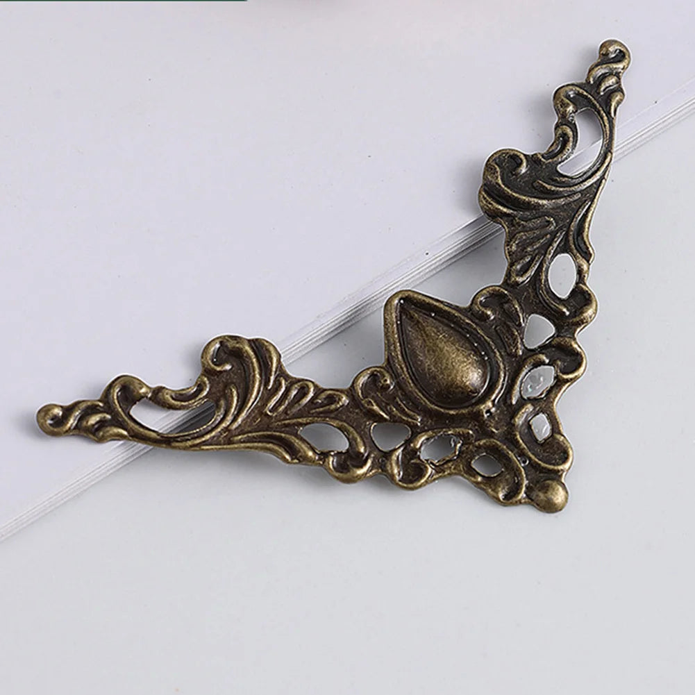 24X Metal Decorative Corner Edge Protectors Books Photo Frames