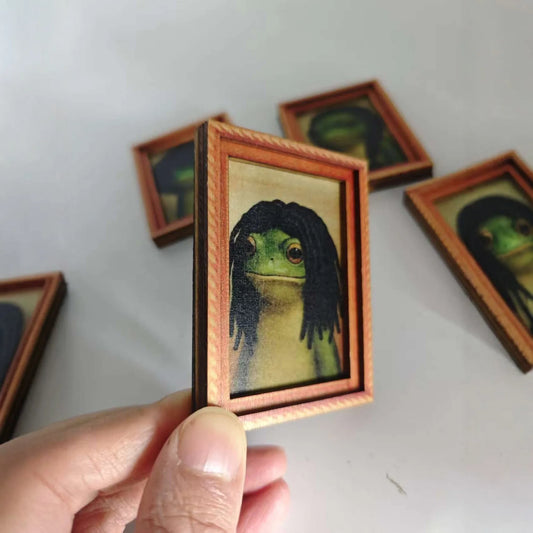 Wooden Frog Fridge Magnet Photo Frame | Funny Quirky Decor Fridge Magnet Decor Oasis Select
