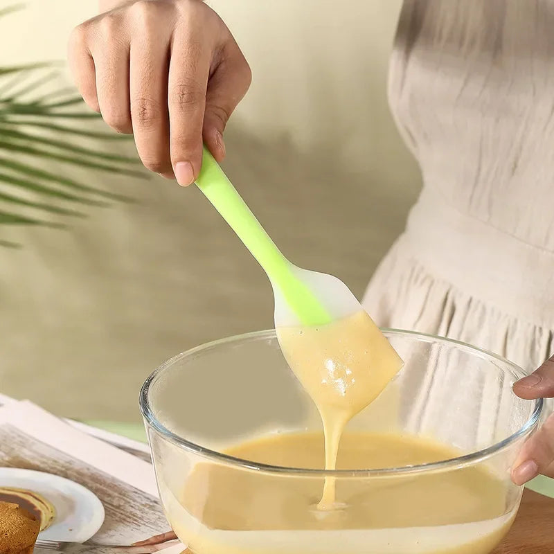 Silicone Cake Spatula & Cream Scraper | Non-Stick Baking Tool