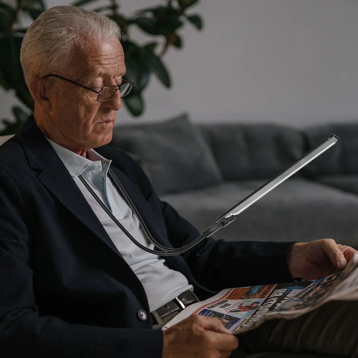 High Transparency Large Mirror Led Light, Charging Magnifying Glass, Handheld Desktop Neck Hanging Three In One Magnifying Glass Peaceful Pleasures Health and Wellness