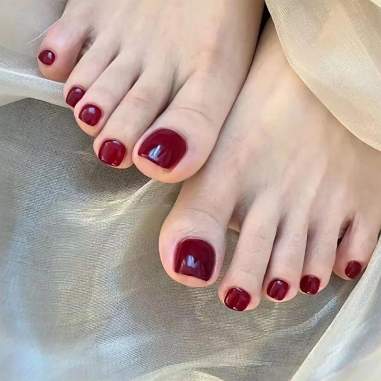 Handmade Wine Red Fake Toenails 14pcs Solid Color Press On Nails Charming Resin False Artificial Nail Tips Square Manicure Art Peaceful Pleasures Health and Wellness
