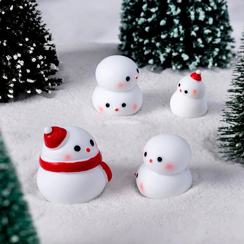 1pcs Cartoon Christmas Snowman Micro Landscape Ornament Miniature Figurines DIY Home Decoration Accessories New Year Gifts Decor Peaceful Pleasures Health and Wellness