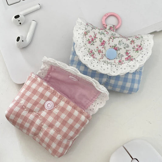 Lace Earbuds Case Cover – Cute Protective Pouch & Clip Earphone Protective Pouch Oasis Select