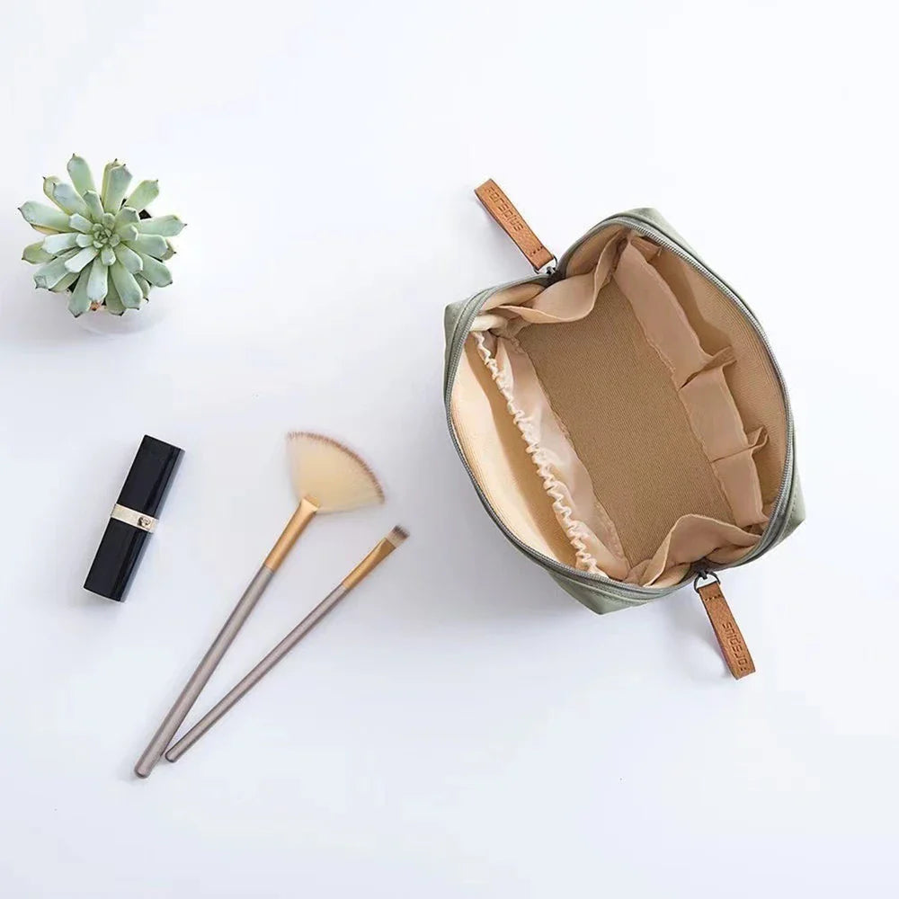 Portable Waterproof Cosmetic Bag – Travel Makeup Pouch