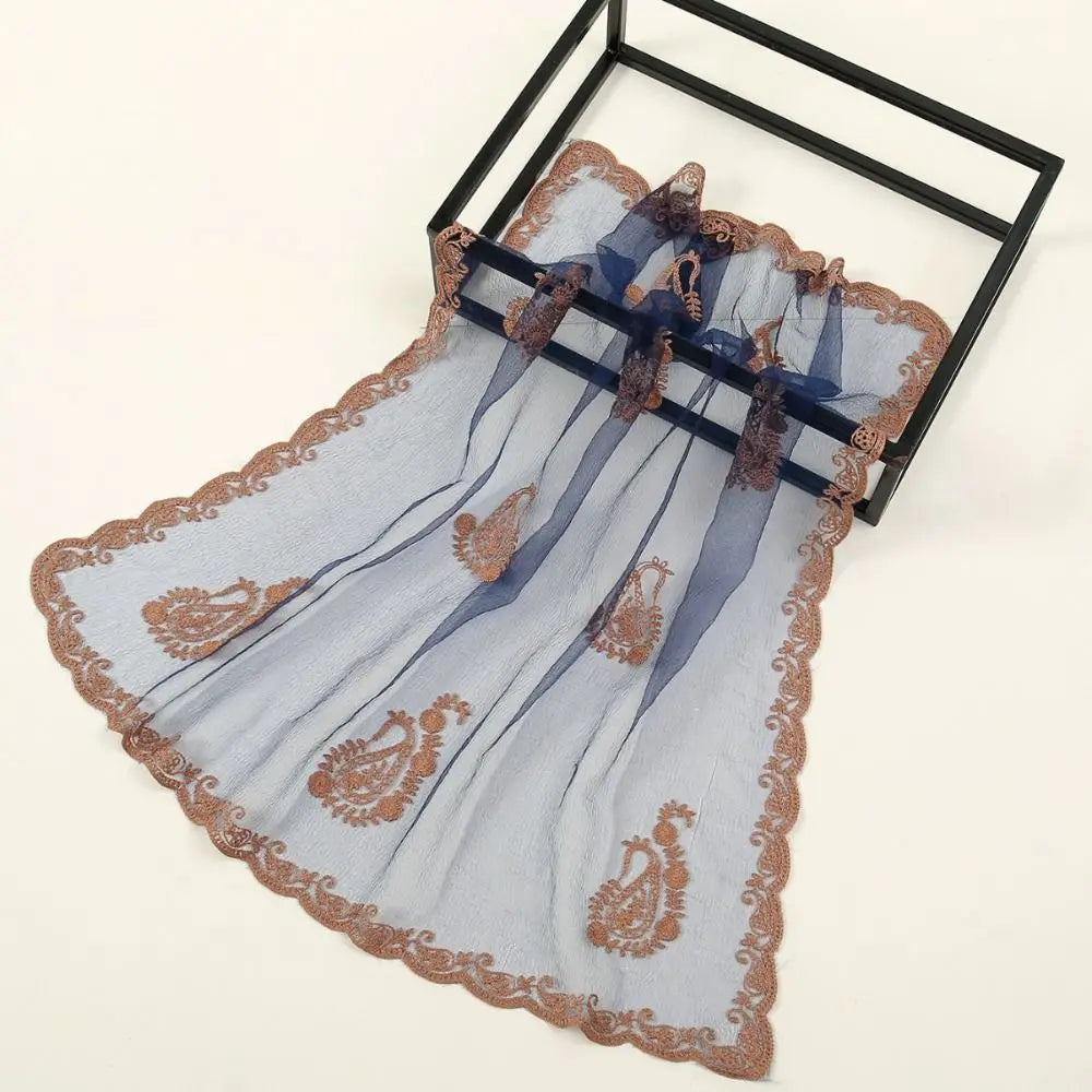 Women's Floral Lace Square Scarf – Vintage Bandana Headband