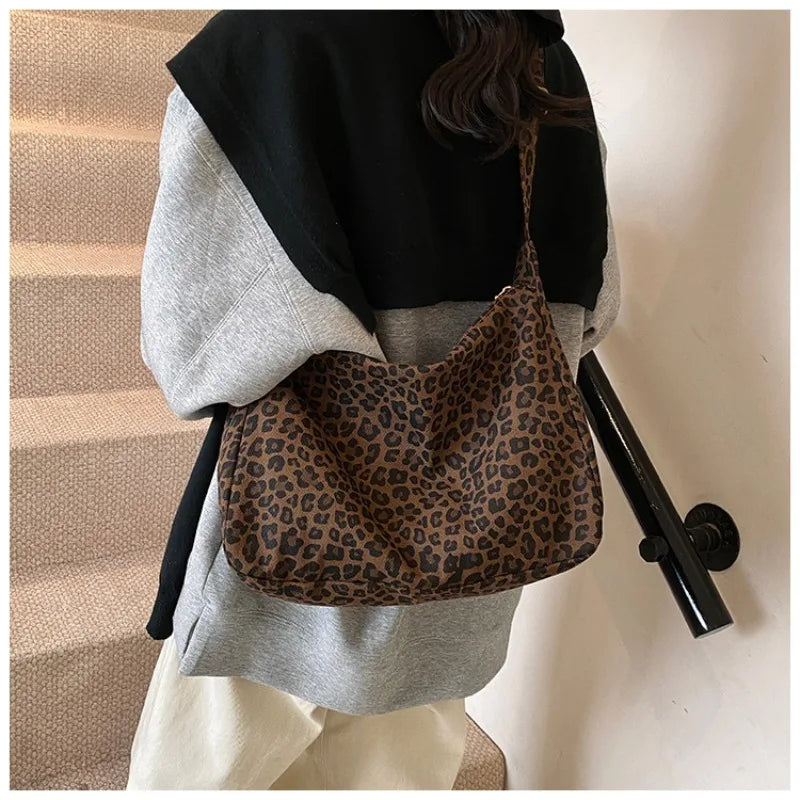 Leopard Print Large-Capacity Crossbody Shoulder Bag for Women