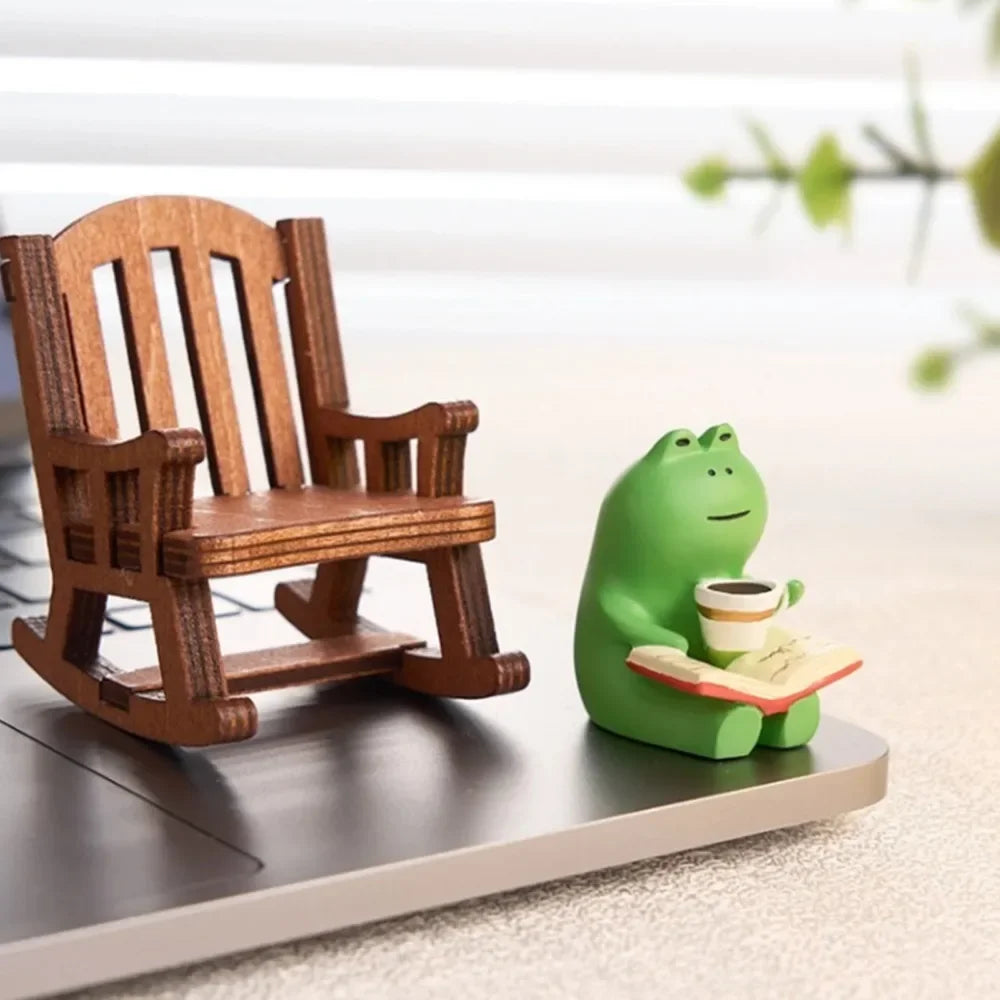 Frog Rocker Chair Cute Japanese Healing Small Decoration Office Desktop Decoration Car Center Control Decoration Peaceful Pleasures Health and Wellness