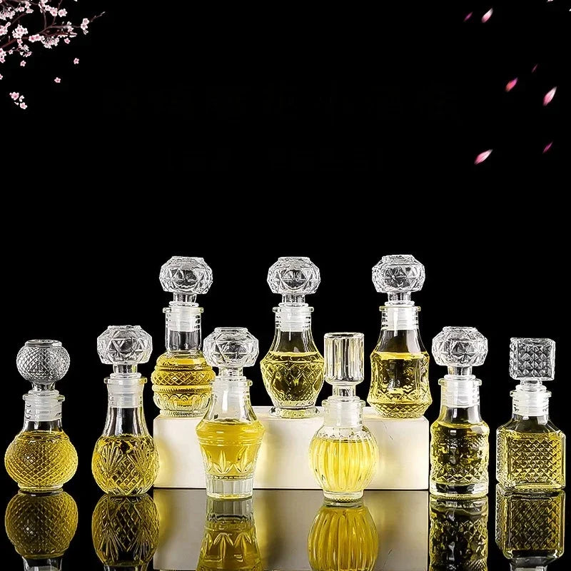 High End Transparent Glass Small Bottle 50/100ml Whiskey Mini Creative Red Bottle Peaceful Pleasures Health and Wellness