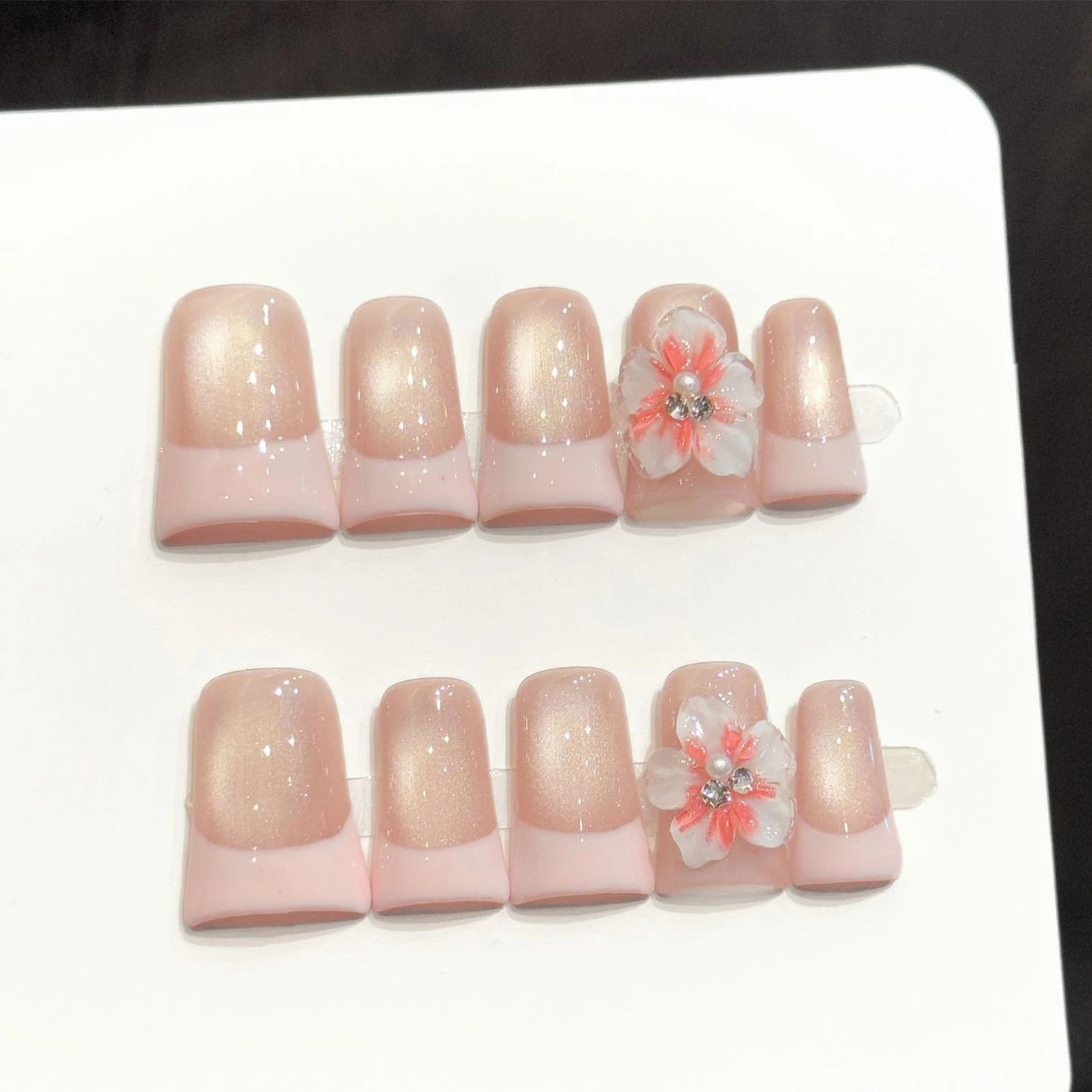 10pcs Duckbill Handmade Press On Nails Ice Through Cat's Eye False Nail With 3D Flower Decor Wearable Elegant Pink French Tips Peaceful Pleasures Health and Wellness