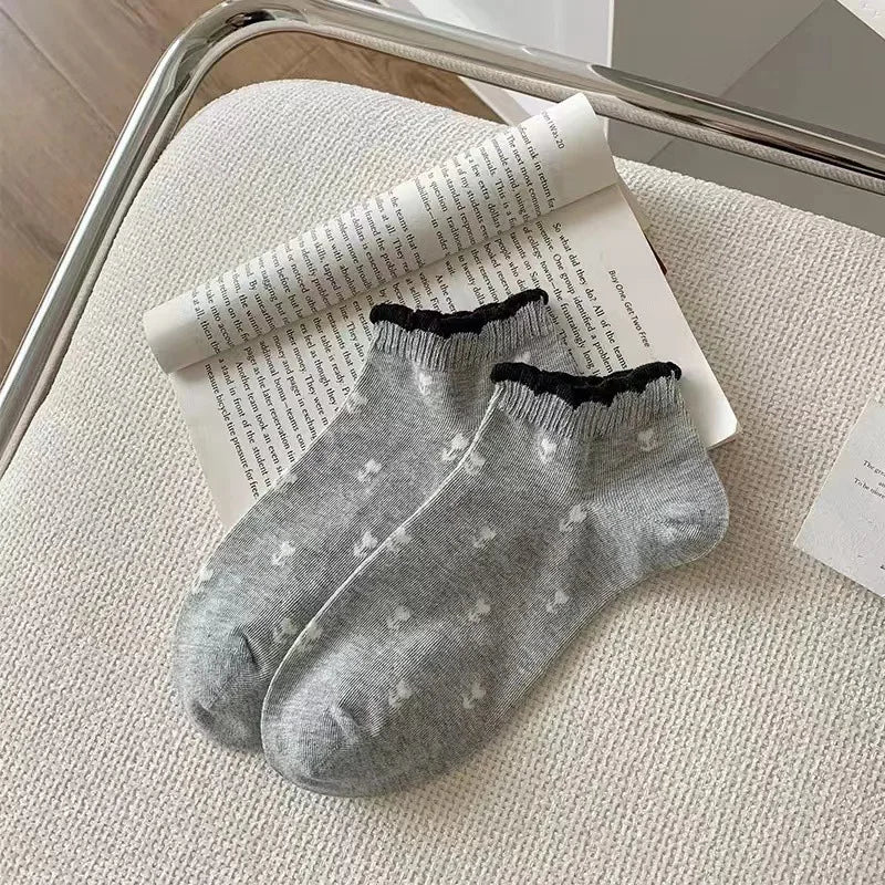 Women's Floral Frilly Ankle Socks | Kawaii Korean Style