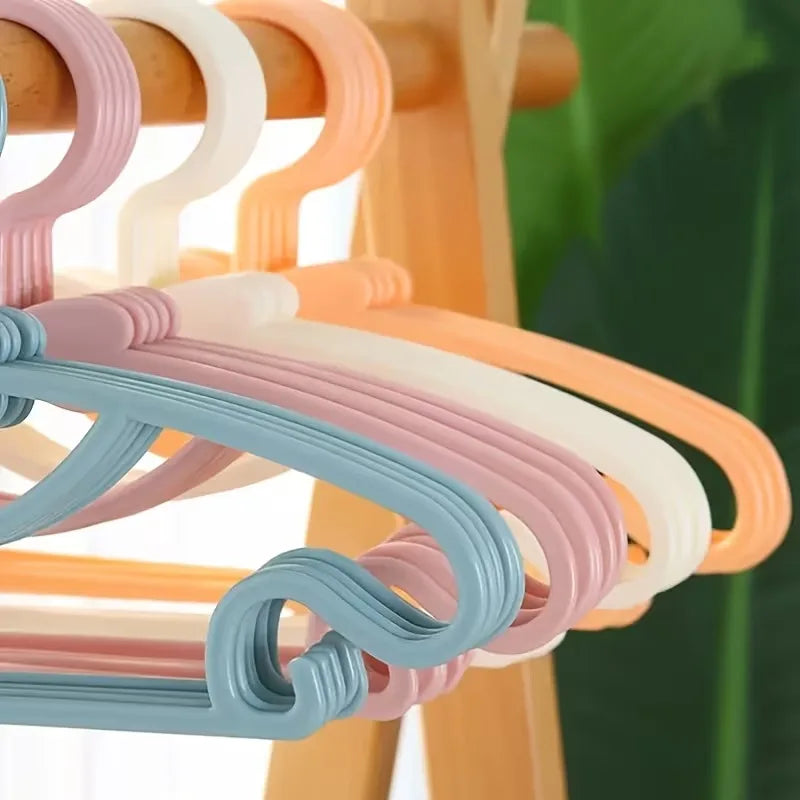 Kids Baby Clothes Hangers – Anti-Slip, Stackable & Stretchable