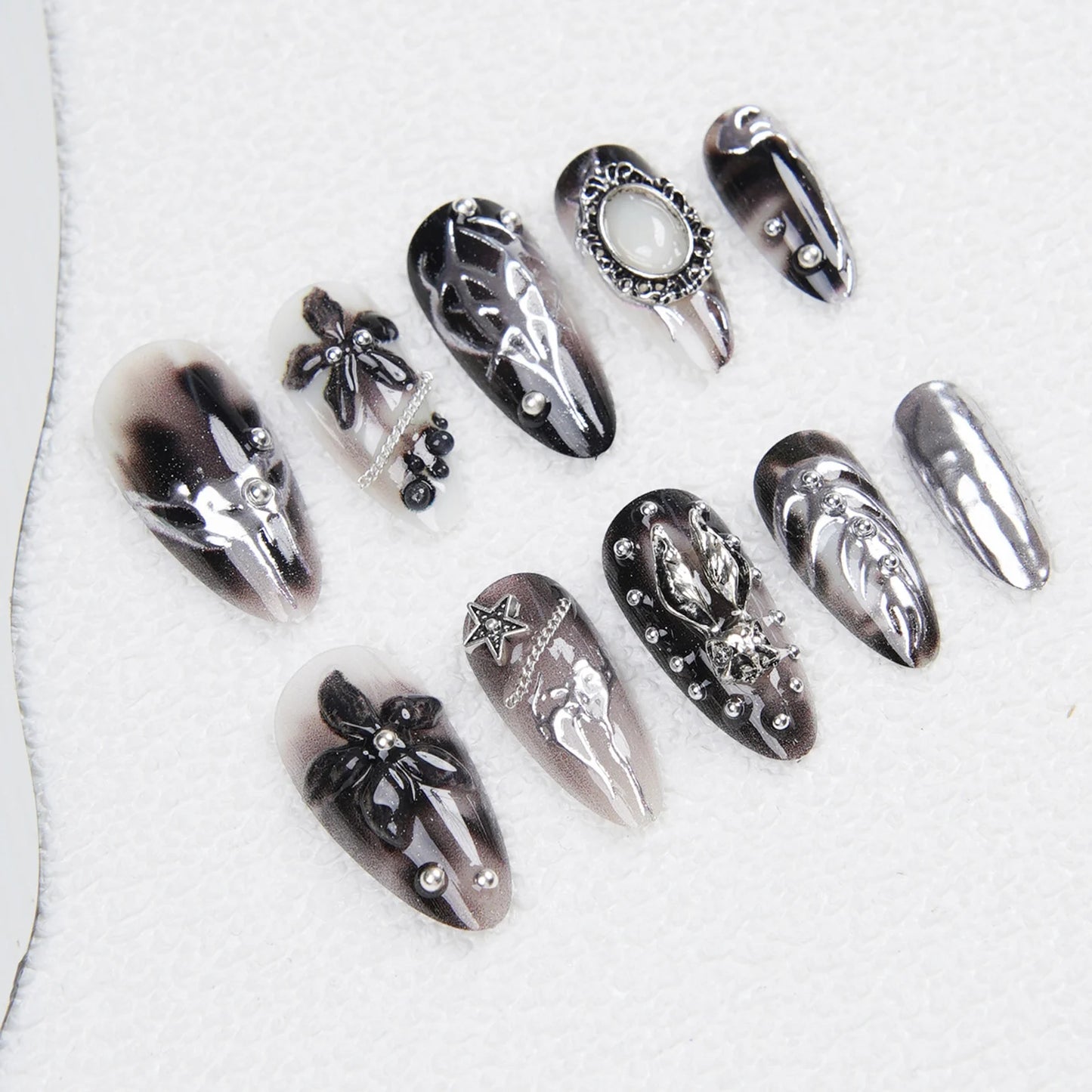 Gothic Punk Style False Nails Press On Nails Halloween Party 3D Flowers Black Silver Resin Retro Fake Nail Art Wearable 24pcs Peaceful Pleasures Health and Wellness A