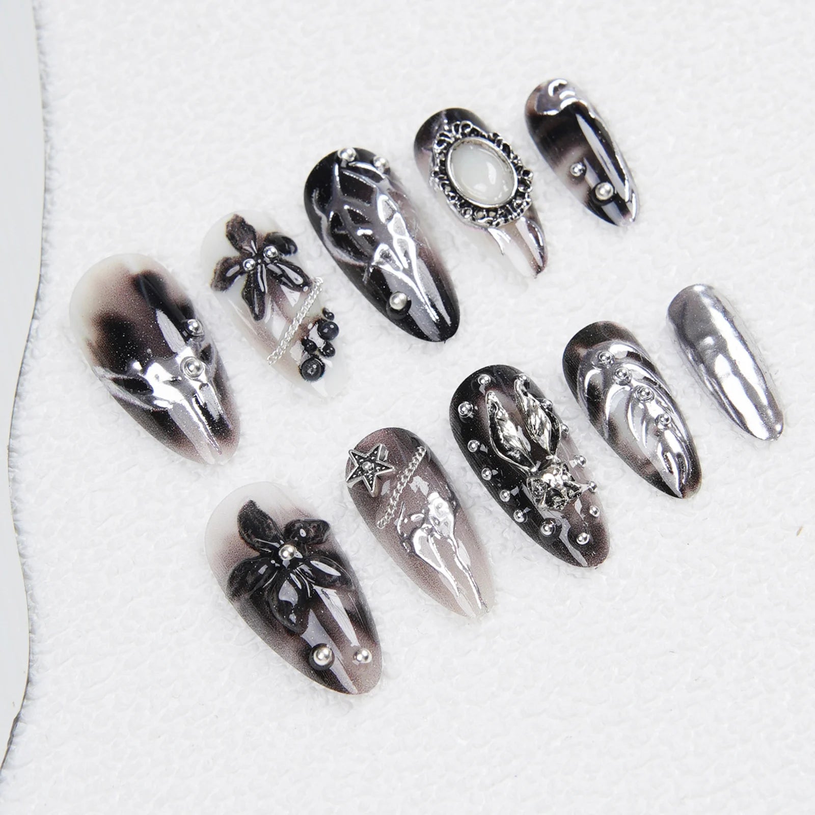 Gothic Punk Style False Nails Press On Nails Halloween Party 3D Flowers Black Silver Resin Retro Fake Nail Art Wearable 24pcs Peaceful Pleasures Health and Wellness A