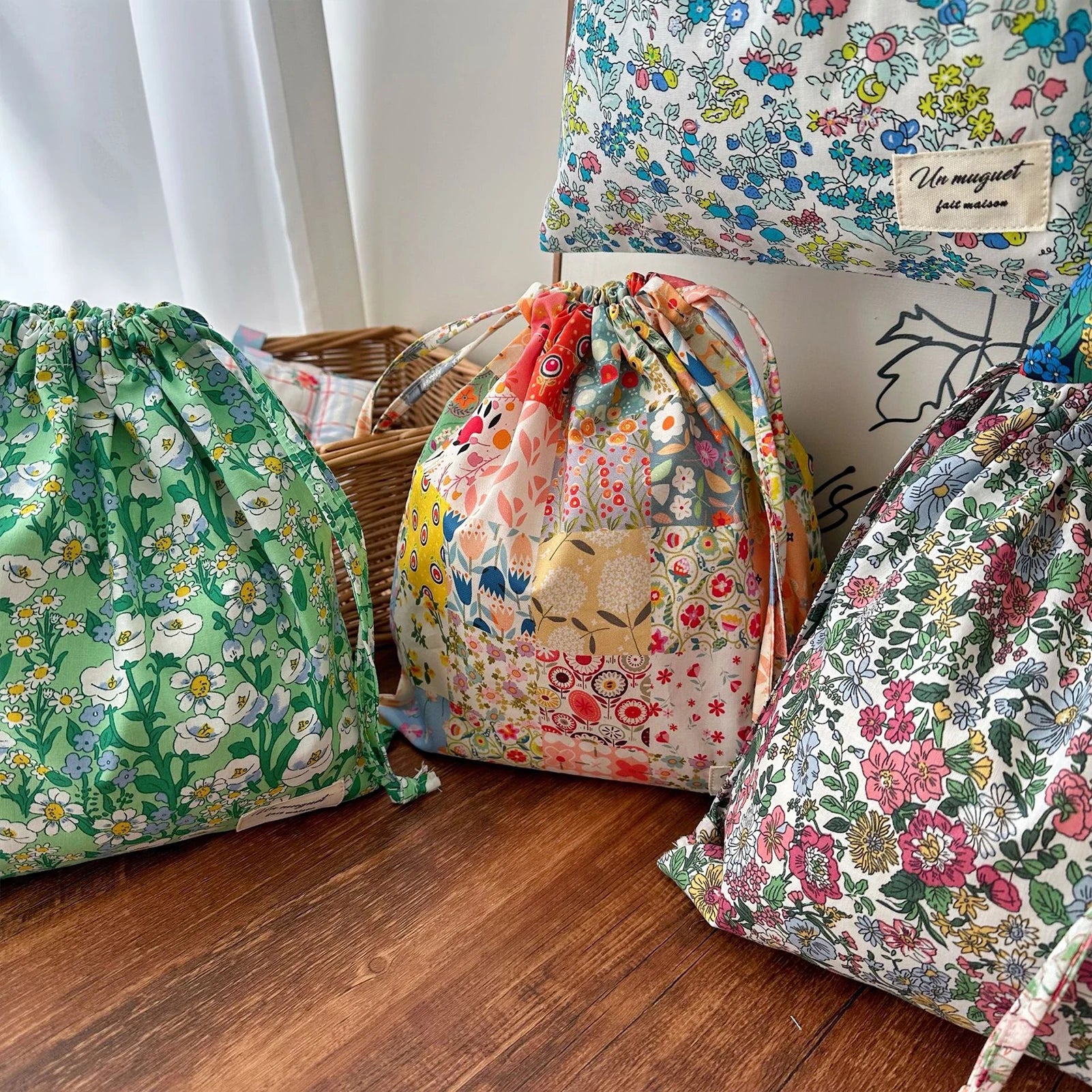 Floral Drawstring Bags Gift Bags Multi-functional Small Objects Storage Bag for Wedding Birthday Party Favors Peaceful Pleasures Health and Wellness