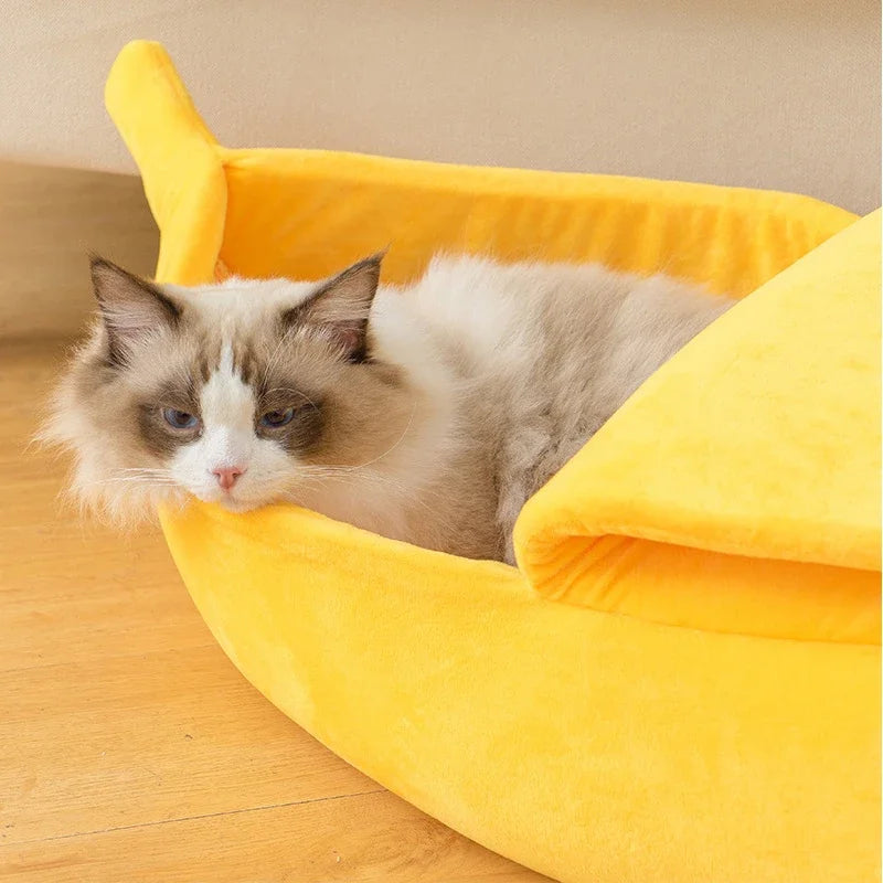 Banana Cat Bed – Cozy Plush Pet House for Cats & Dogs