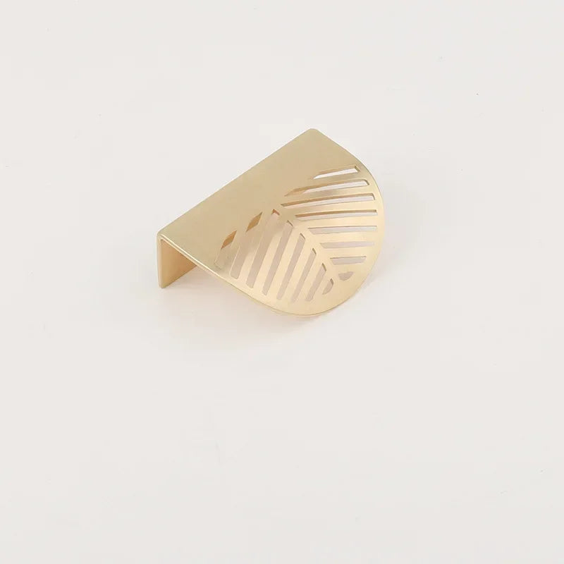 Leaf-shaped Modern Furniture Drawer Brass Handles Wardrobe Knob Door