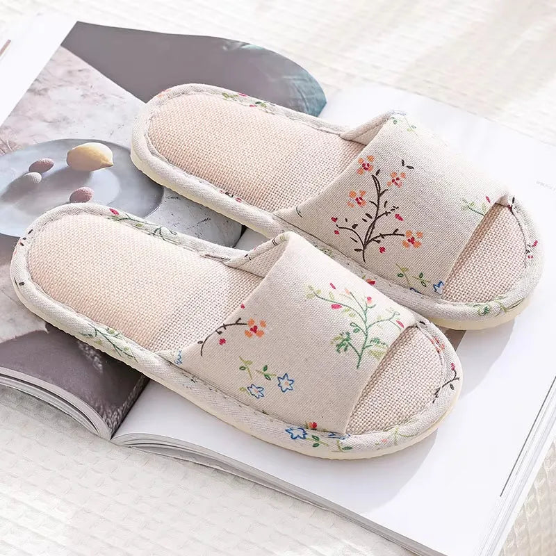 Women's Cartoon Cat Linen Slippers | Non-Slip Indoor Slides