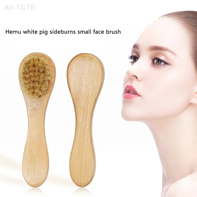Natural Bristle Exfoliating Face Brush | Bamboo Scrubber