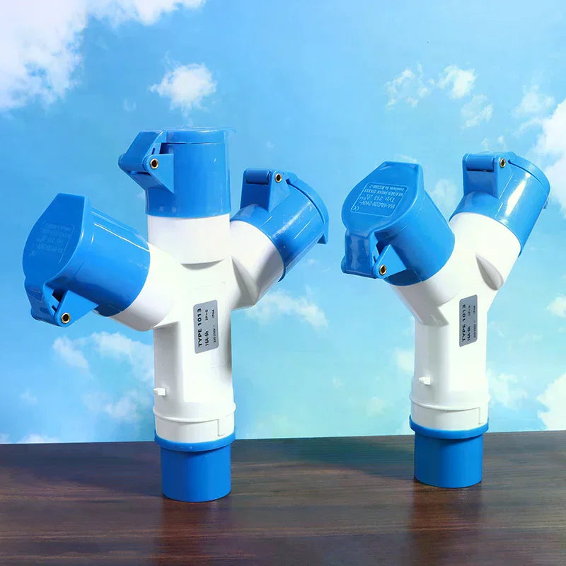16A IP44 Waterproof Industrial Plug & Socket 220V | 3-Pin