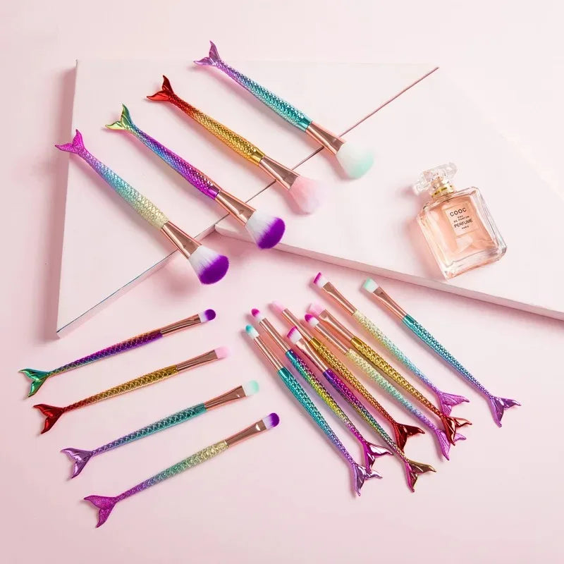 4-Piece Mermaid Makeup Brush Set – Soft Fiber Beauty Kit