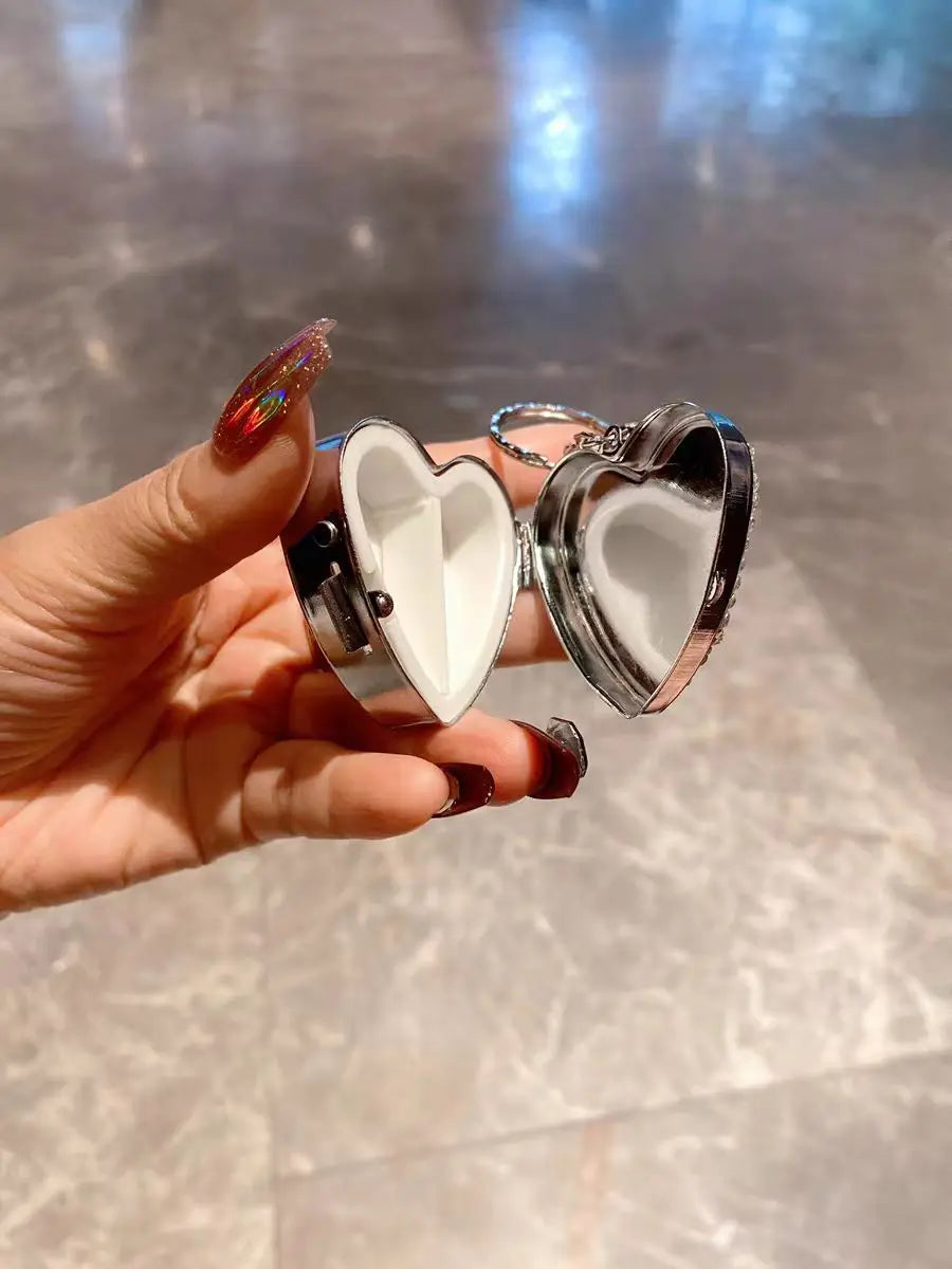 Stainless steel mini pill box Portable diamond-encrusted love pill pill capsule small object storage and distribution box Peaceful Pleasures Health and Wellness