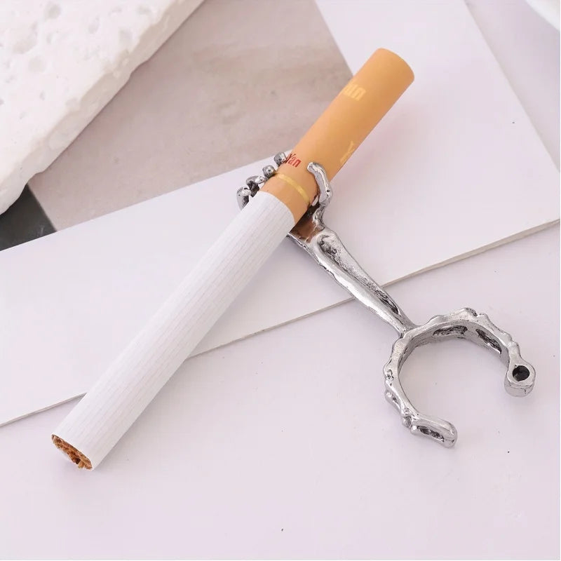 1pcHand bone smoking ring，Skull Pattern Cigarette Holder Ring Peaceful Pleasures Health and Wellness