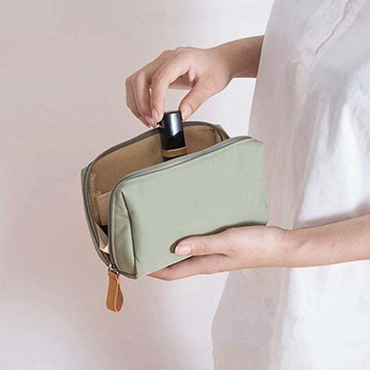 Portable Waterproof Cosmetic Bag – Travel Makeup Pouch Cosmetic Travel Bag Oasis Select