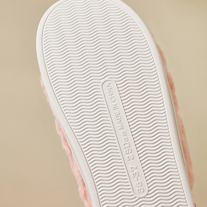 Warm Fluffy Winter Slippers – Soft Non-Slip Indoor Slides