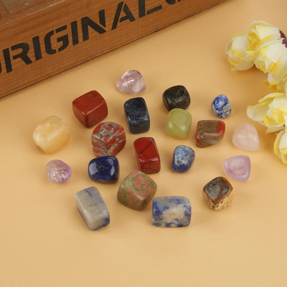 Lightweight Chakra Stone Mini Crystal Natural Rocks Mixed Crystal 10-20mm for Indoor Decor Family Gift Friends Gift Home Decor Peaceful Pleasures Health and Wellness