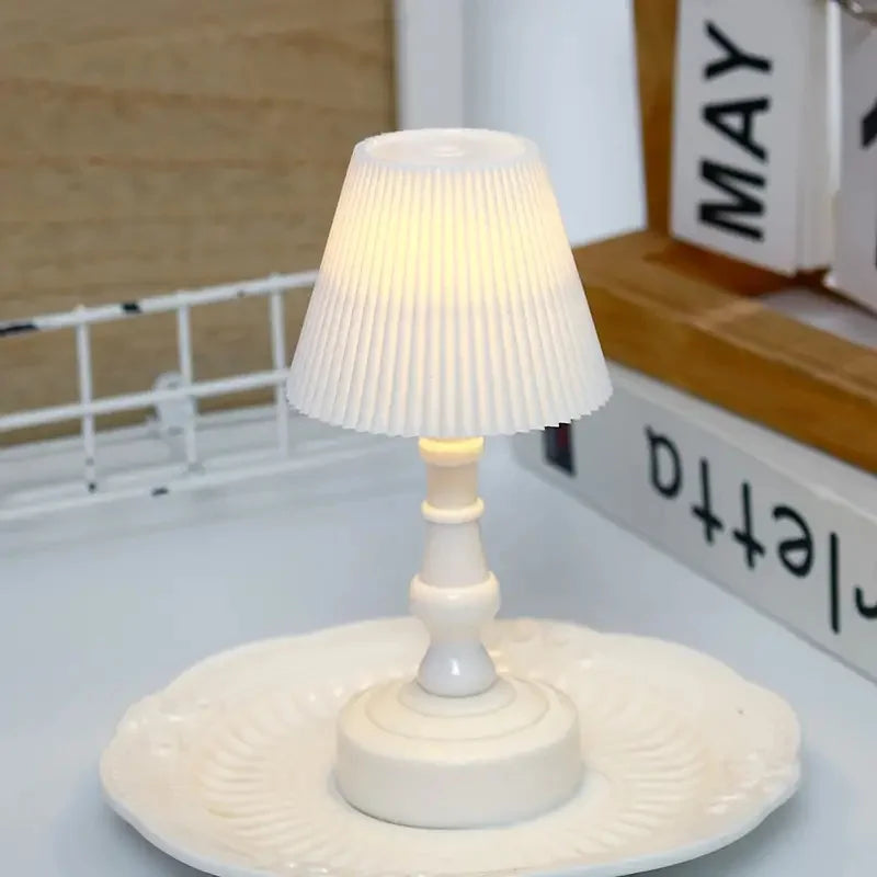 Mini Linglan Flower Night Light Atmosphere Decorative Light Small Desk Lamp Creative Bedhead Ornament Cute Small Desk Lamp New Peaceful Pleasures Health and Wellness White Pleated